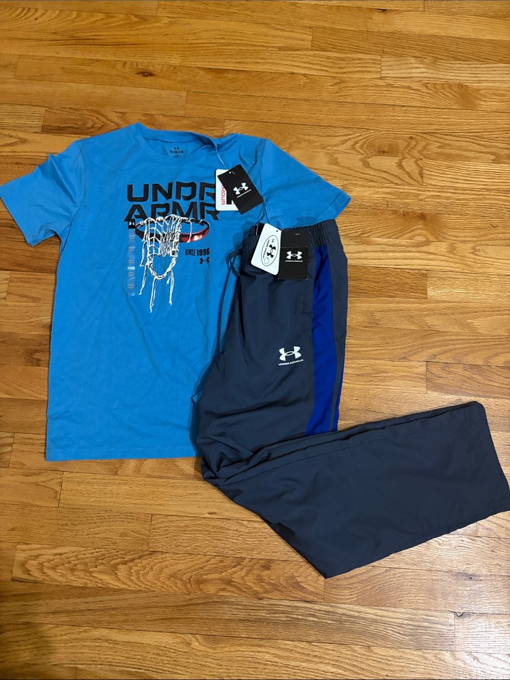 Under Armour Navy Track Pants with UA basketball shirt bundle